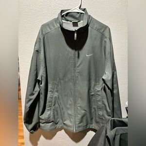 Nike vintage full zip jacket size medium